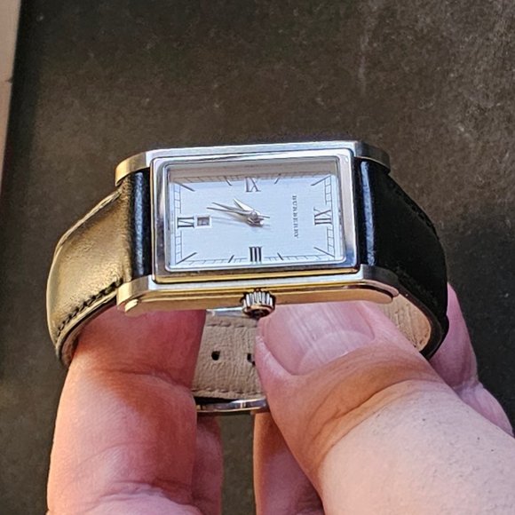 Women's Burberry watch, BU1453, authentic, needs battery, EUC - Picture 7 of 13